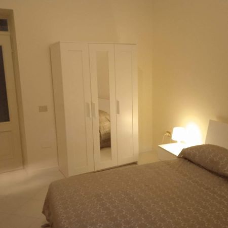Casa Jacaranda Appartement Cagliari Buitenkant foto