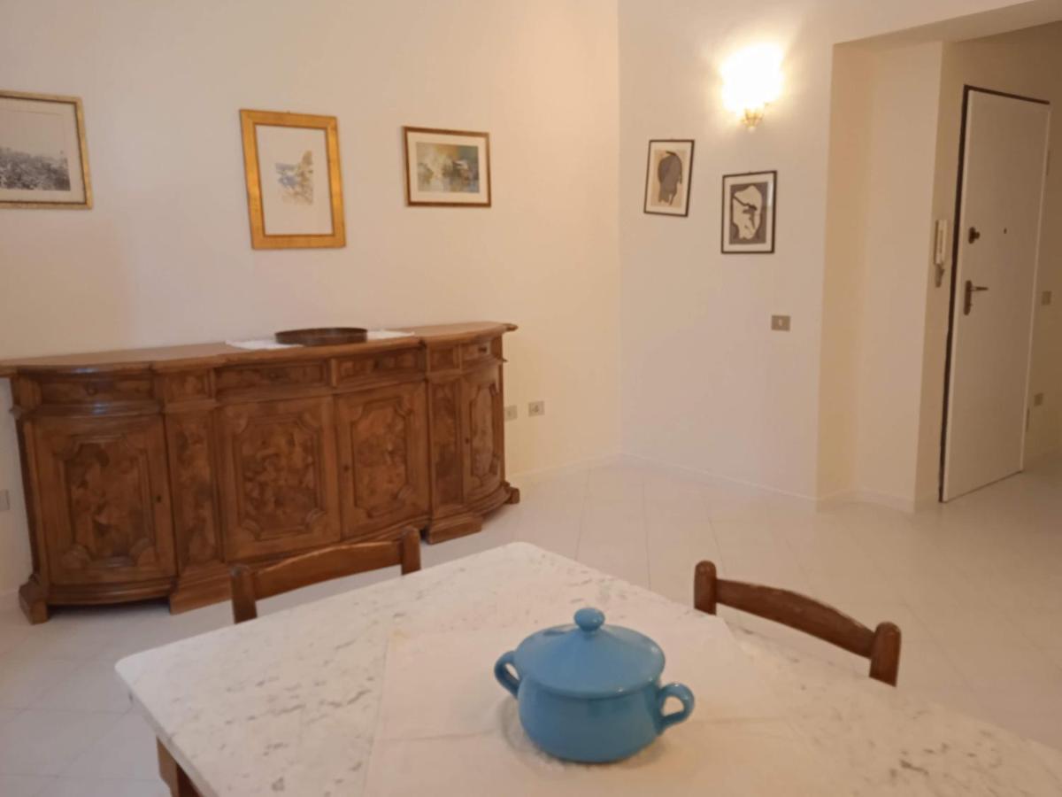 Casa Jacaranda Appartement Cagliari Buitenkant foto